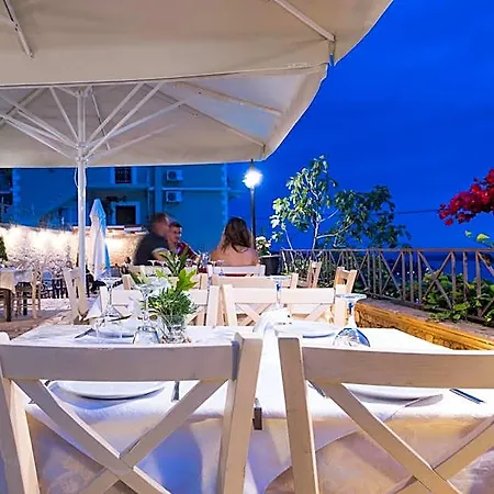 Philip Hotel